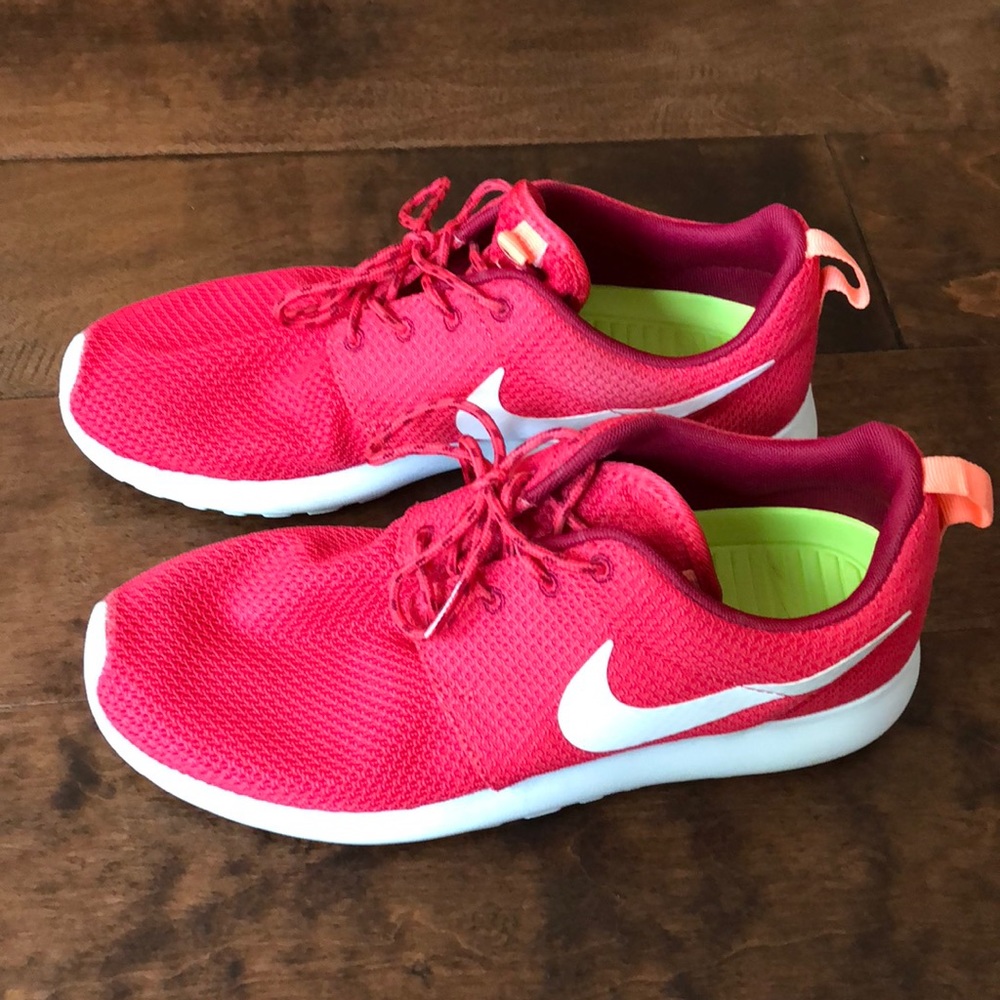 Women’s Nike Roshe